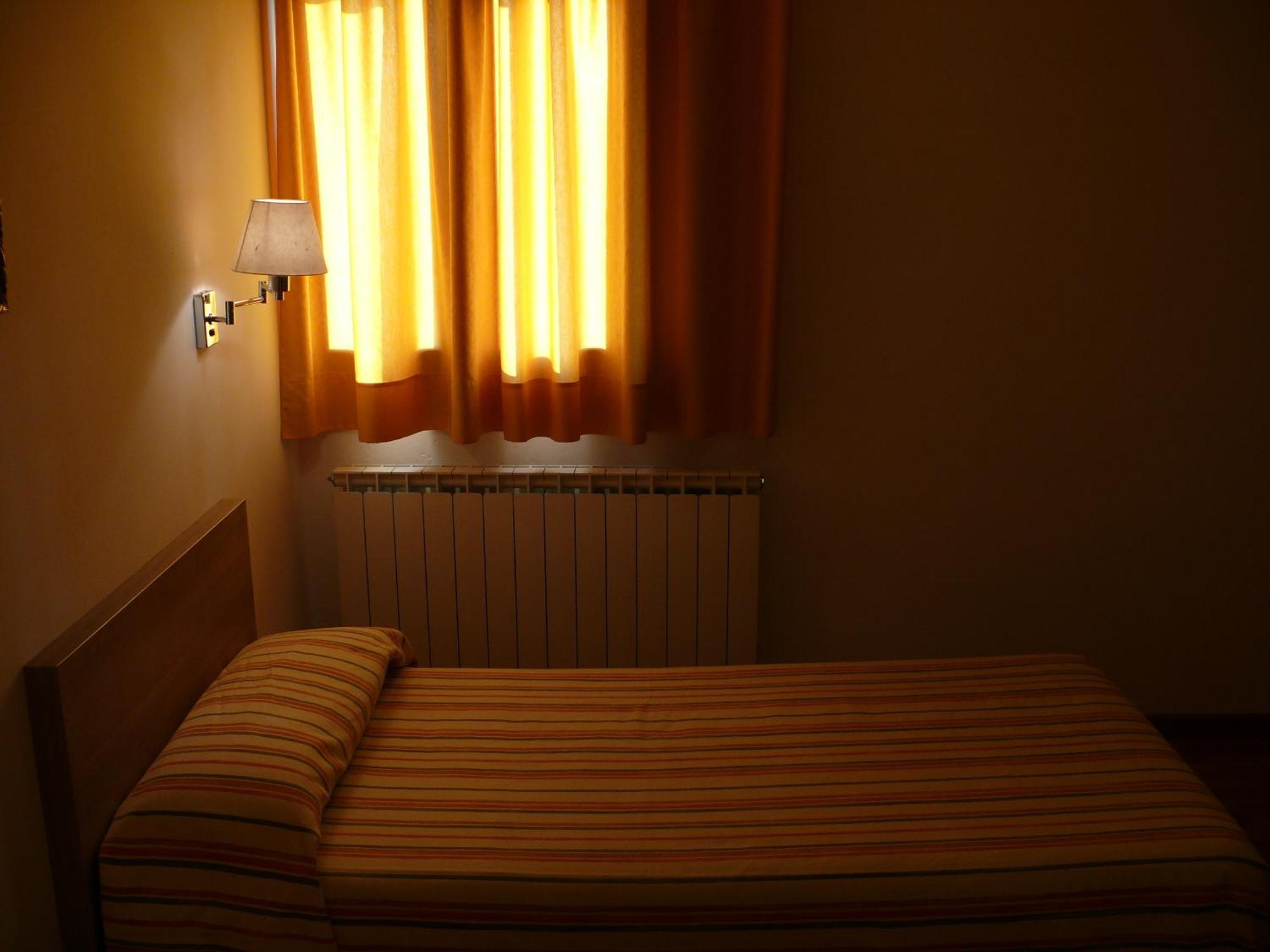 Hostal Muntanya Artesa de Segre 外观 照片
